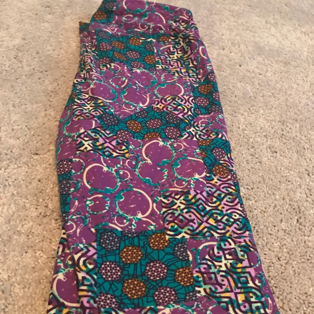 NWT LLR OS Leggings
